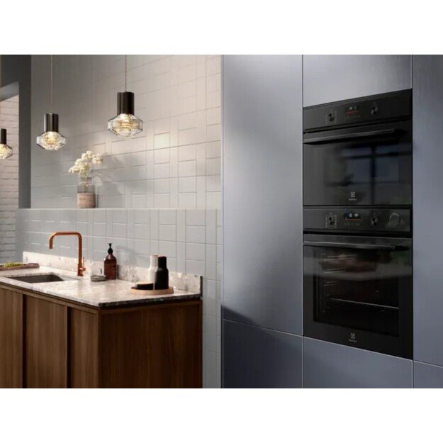 Orkaitė Electrolux EOC6P77H 1