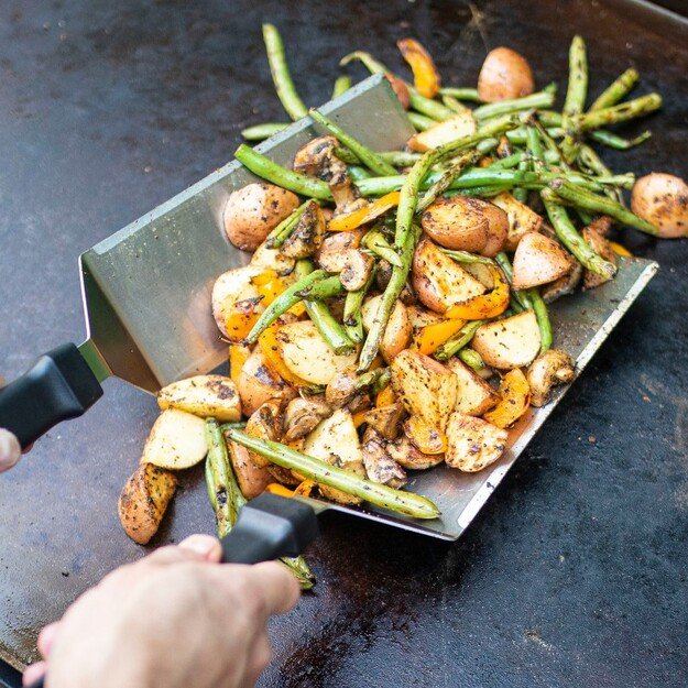 Plokštumos kepimo rinkinys Char-Griller 2