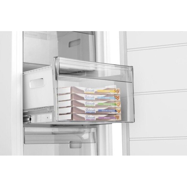 Įmontuojamas &scaron;aldiklis Hisense FT3B213SAWE 1