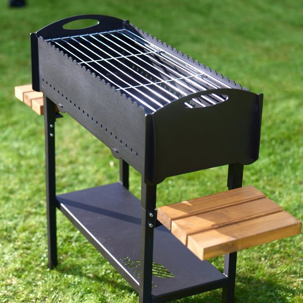 Universali &scaron;a&scaron;lykinė su lentynėlėmis