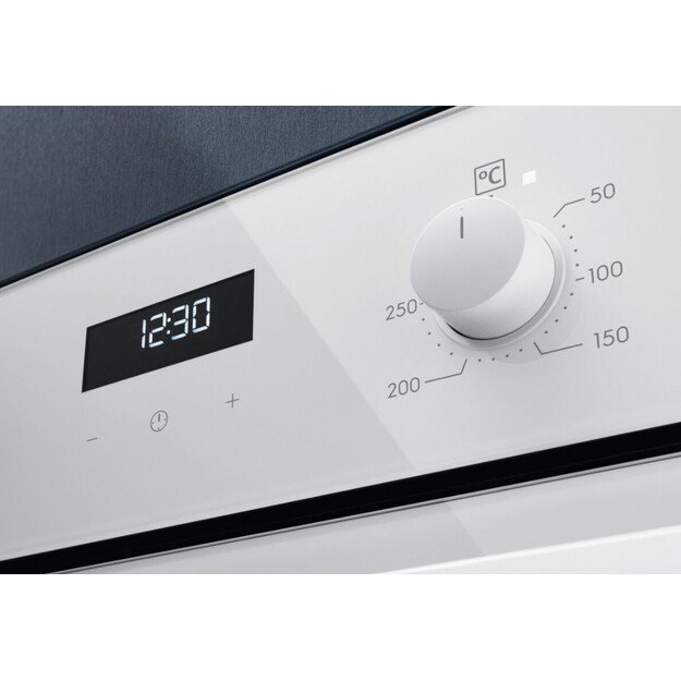 Įmontuojama orkaitė Electrolux EOF5F50BV 3