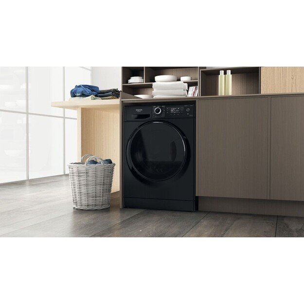 Skalbimo ma&scaron;ina su džiovinimo funkcija Hotpoint-Ariston NDD 11725 BDA EE 9