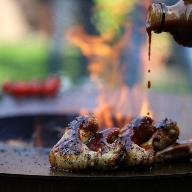 Kepsninė Aukuras Remundi - Zelos M 5