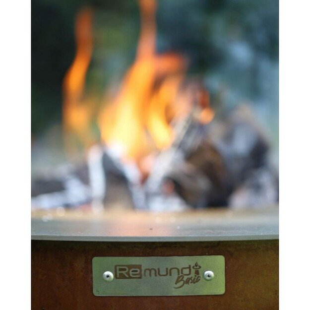 Kepsninė Aukuras Remundi - Zelos M 5