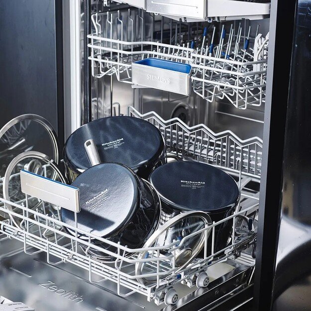 Puodas KitchenAid 18 cm 3
