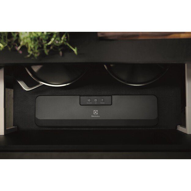 Vakuuminė mašina ELECTROLUX E4VS1-4AG Black 1