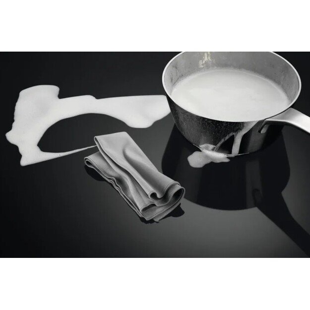 Įmontuojama kaitlentė AEG HDB64623NB 3