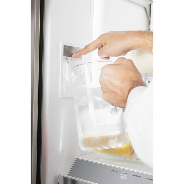 Dviduris šaldytuvas Bosch KFF96PIEP 11