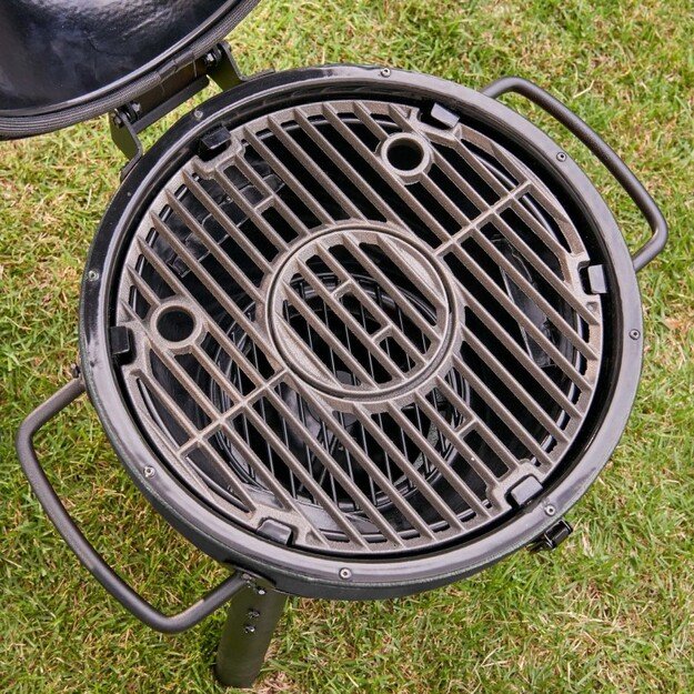 Char-Griller Akorn Jr. Kamado 11
