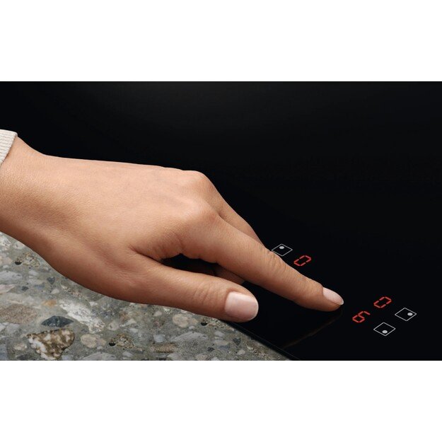 Įmontuojama indukcinė kaitlentė Electrolux LIB60420CK 2