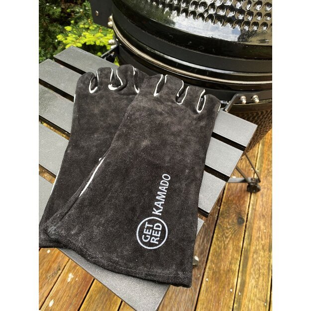 Kar&scaron;čiui atsparios odinės BBQ pir&scaron;tinės