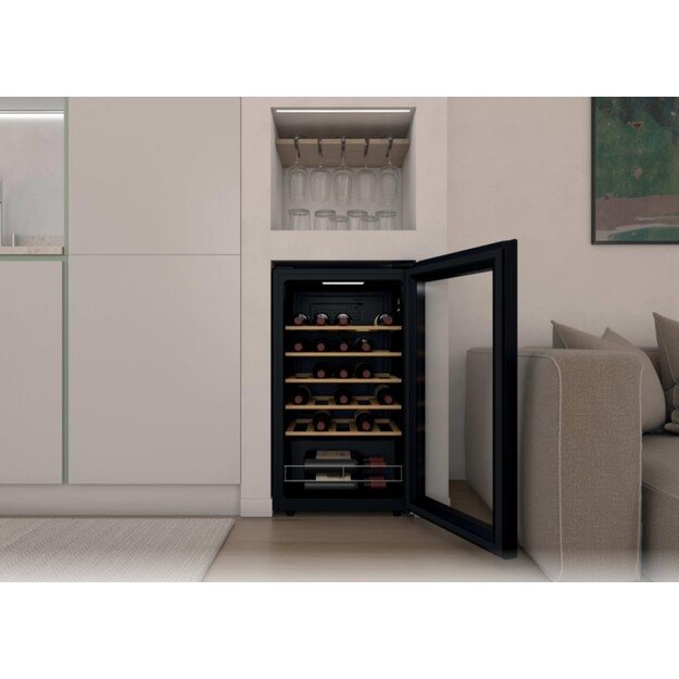 Vyno &scaron;aldytuvas Candy CWC034 2