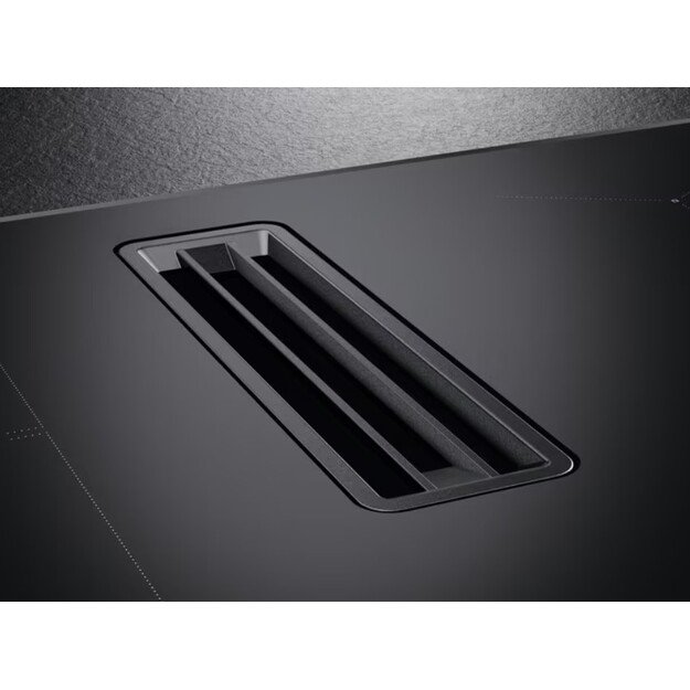 Indukcinė kaitlentė su integruotu gartraukiu AEG CCE84543CB, 80 cm 3