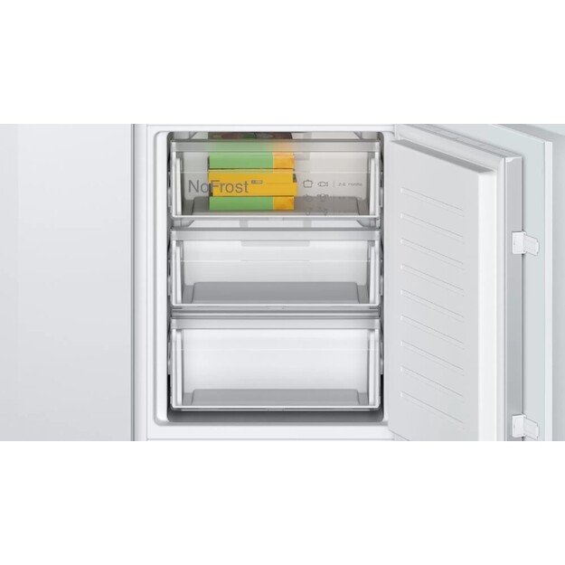 Įmontuojamas &scaron;aldytuvas Bosch KIN86VSE0 3