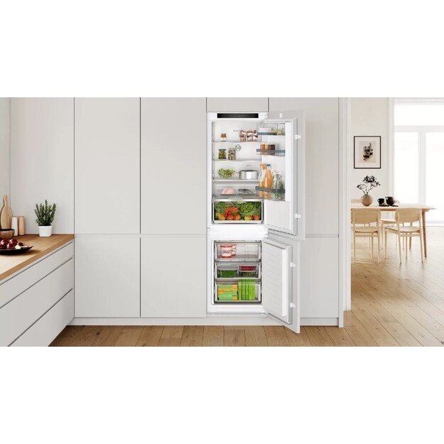 Įmontuojamas &scaron;aldytuvas Bosch KIN86VSE0 6