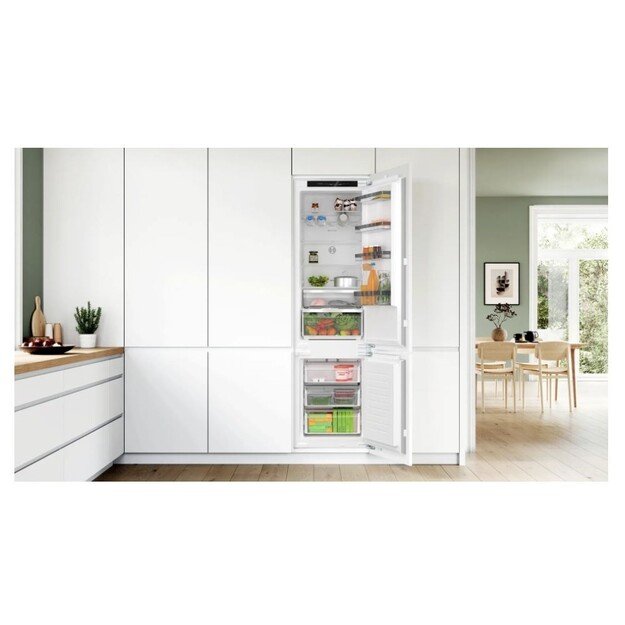 Įmontuojamas šaldytuvas Bosch KIN96VFD0 1
