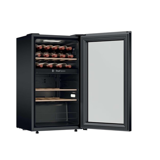 Vyno &scaron;aldytuvas Candy CNWQ4G32G2 1