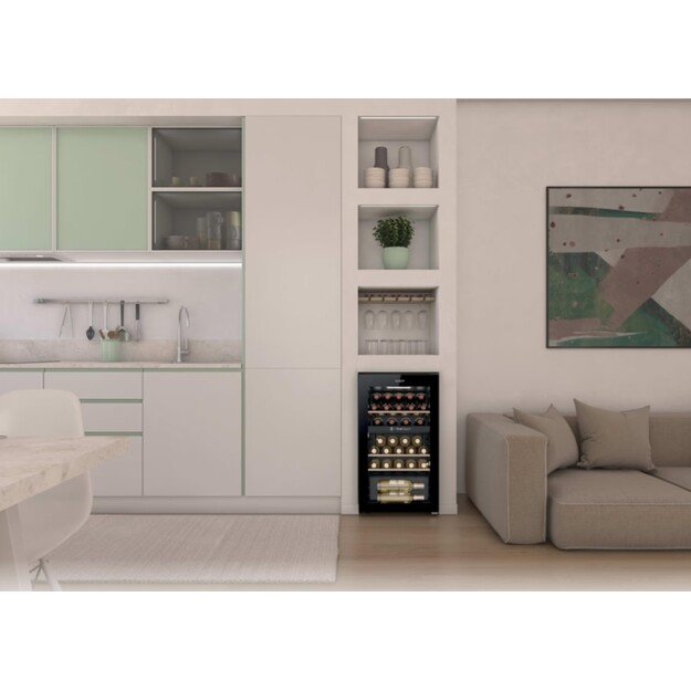 Vyno &scaron;aldytuvas Candy CNWQ4G32G2 3