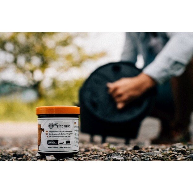 Priežiūros pasta ketaus produktams Petromax 2