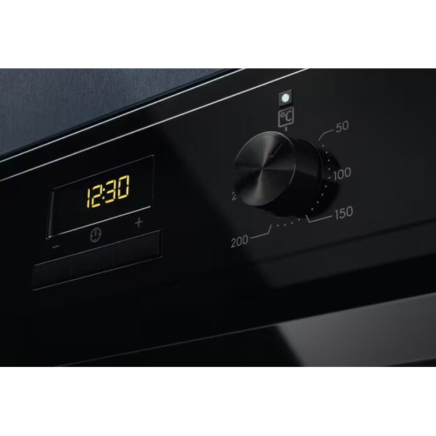 orkaitė Electrolux 600 serija „SteamBake“ EOD3H50BK 4